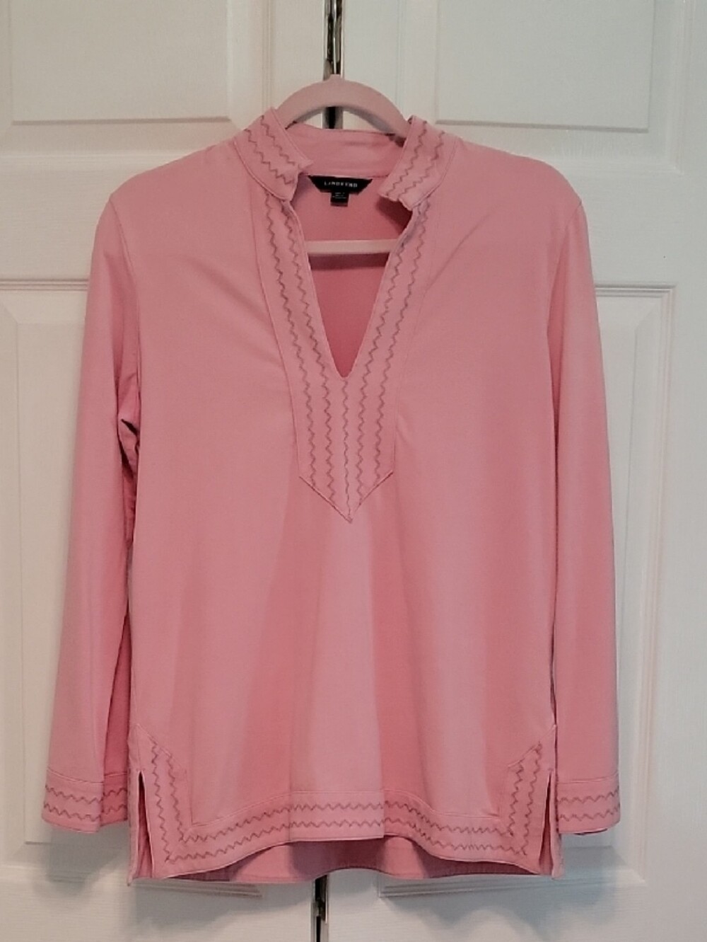 Lands' End Pink V-Neck Tunic with Scallop Embrodiery